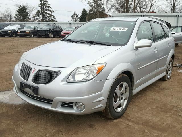 5Y2SL65897Z438152 - 2007 PONTIAC VIBE SILVER photo 2