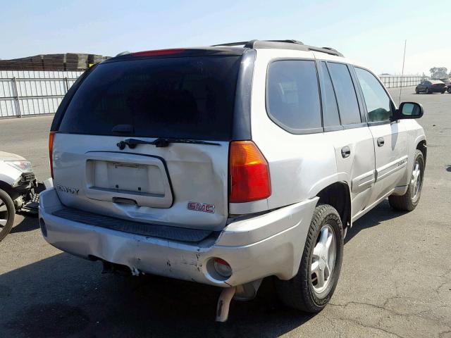 1GKDT13SX52162360 - 2005 GMC ENVOY SILVER photo 4