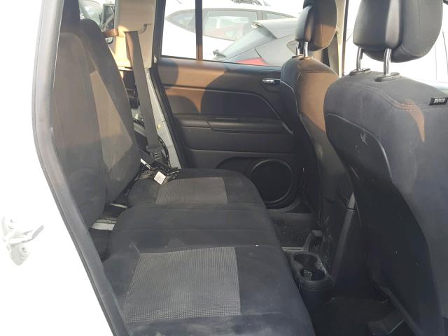 1C4NJDBB3ED842436 - 2014 JEEP COMPASS SP 白色 照片 6