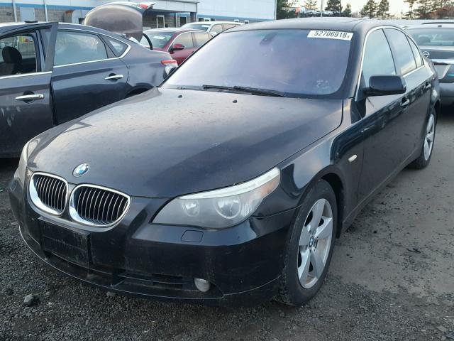 WBANF33557CS38946 - 2007 BMW 525 XI BLACK photo 2