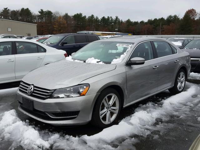 1VWBT7A36EC080473 - 2014 VOLKSWAGEN PASSAT SE GRAY photo 2