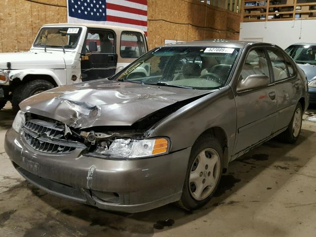 1N4DL01D81C207476 - 2001 NISSAN ALTIMA XE BROWN photo 2