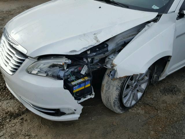 1C3BC1FB0BN514665 - 2011 CHRYSLER 200 TOURIN WHITE photo 9