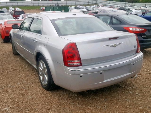 2C3KA63T09H587814 - 2009 CHRYSLER 300C SILVER photo 3