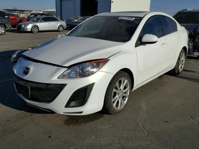 JM1BL1U6XB1403033 - 2011 MAZDA 3 S WHITE photo 2