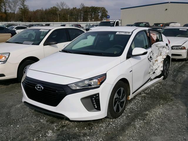 KMHC75LC2HU047512 - 2017 HYUNDAI IONIQ SEL WHITE photo 2