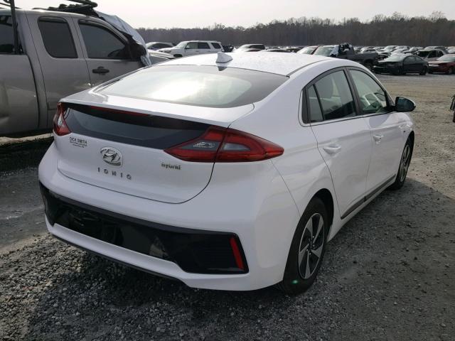 KMHC75LC2HU047512 - 2017 HYUNDAI IONIQ SEL WHITE photo 4