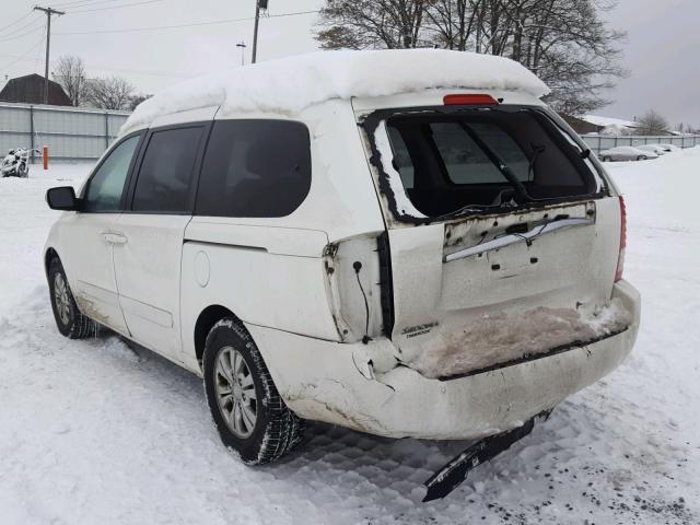 KNDMG4C70C6485304 - 2012 KIA SEDONA LX WHITE photo 3