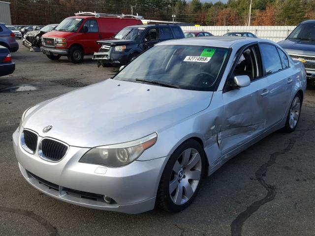 WBANA73594B060918 - 2004 BMW 530 I SILVER photo 2