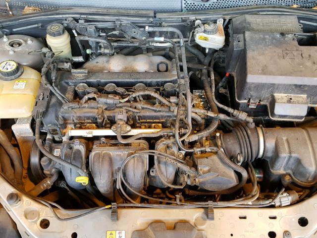 1FAFP34N45W289794 - 2005 FORD FOCUS ZX4 GOLD photo 7