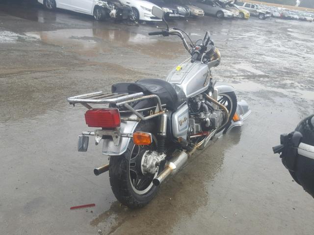 SC022003428 - 1984 HONDA GOLDWING WHITE photo 4