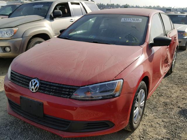 3VW2K7AJ1EM434237 - 2014 VOLKSWAGEN JETTA BASE RED photo 2