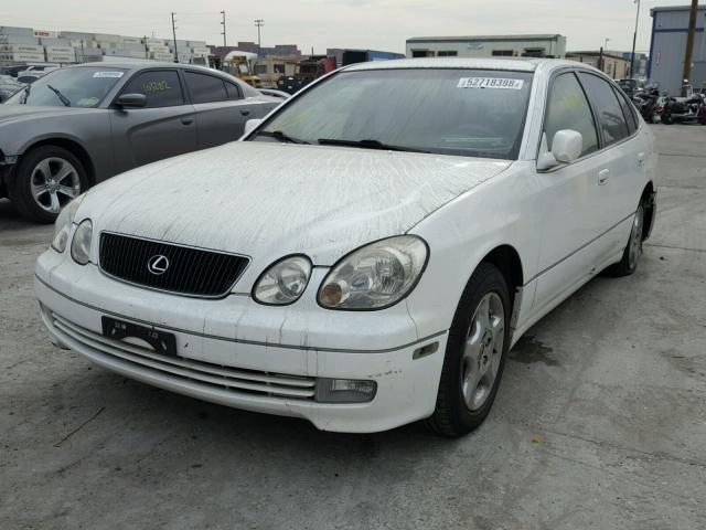 JT8BD68S2Y0090638 - 2000 LEXUS GS 300 WHITE photo 2