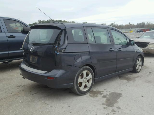 JM1CR293860119726 - 2006 MAZDA 5 GRAY photo 4