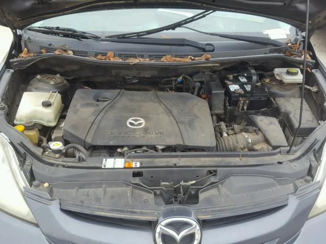 JM1CR293860119726 - 2006 MAZDA 5 GRAY photo 7