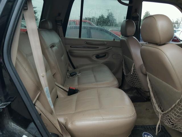 5LMPU28L2WLJ46977 - 1998 LINCOLN NAVIGATOR BLACK photo 6