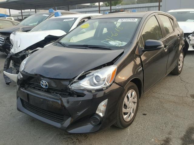 JTDKDTB37F1113839 - 2015 TOYOTA PRIUS C BLACK photo 2