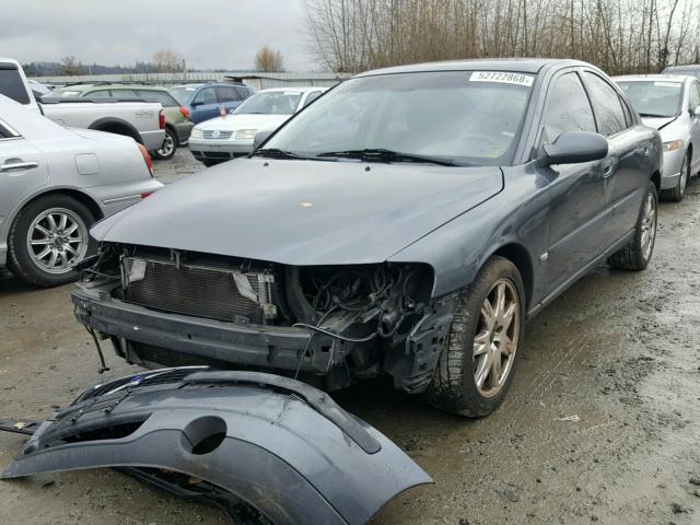 YV1RH59H932257957 - 2003 VOLVO S60 2.5T GRAY photo 2