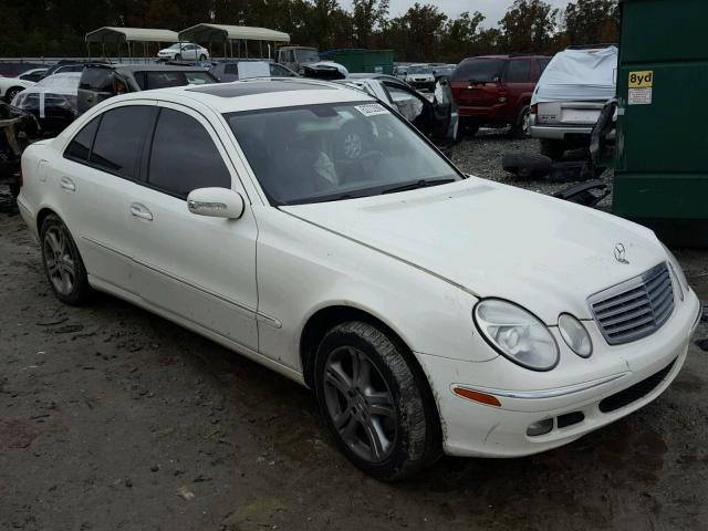 WDBUF56J66A966139 - 2006 MERCEDES-BENZ E 350 WHITE photo 1