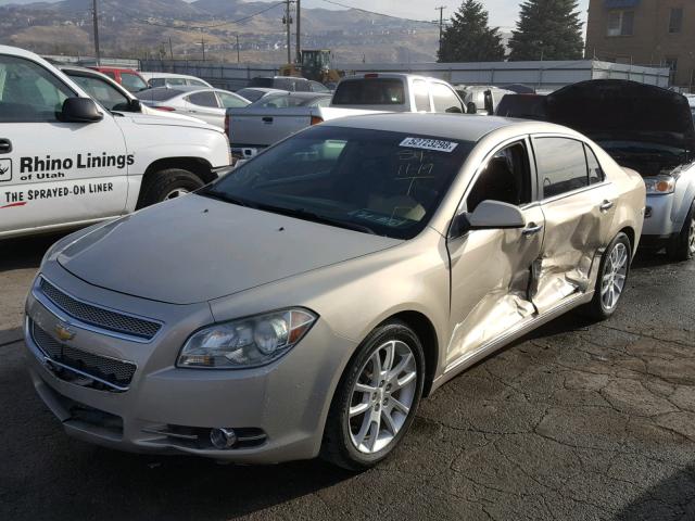 1G1ZK57B99F132697 - 2009 CHEVROLET MALIBU LTZ თაფლისფერი ფოტო 2