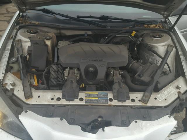 2G2WP552561130631 - 2006 PONTIAC GRAND PRIX SILVER photo 7