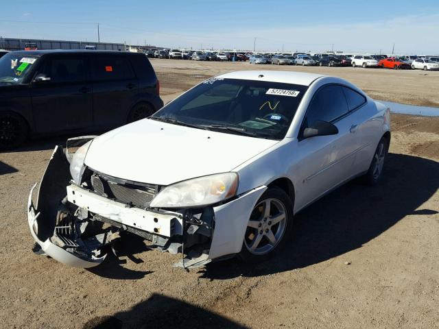 1G2ZH158364129344 - 2006 PONTIAC G6 GT WHITE photo 2