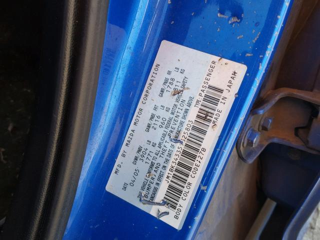 JM1BK343351325803 - 2005 MAZDA 3 HATCHBAC BLUE photo 10