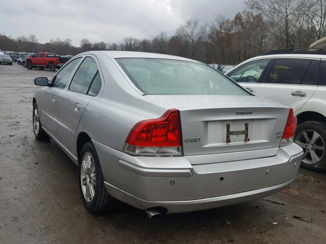 YV1RH592X62538066 - 2006 VOLVO S60 2.5T SILVER photo 3