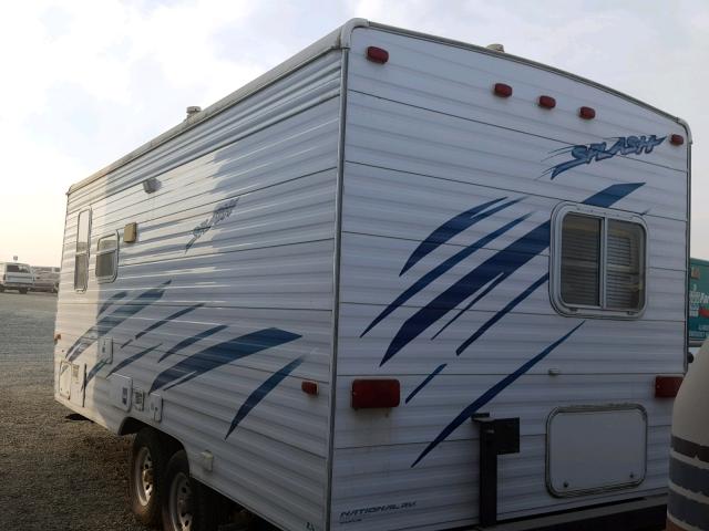 4KZTL202611003083 - 2001 NATL SPLASH WHITE photo 3