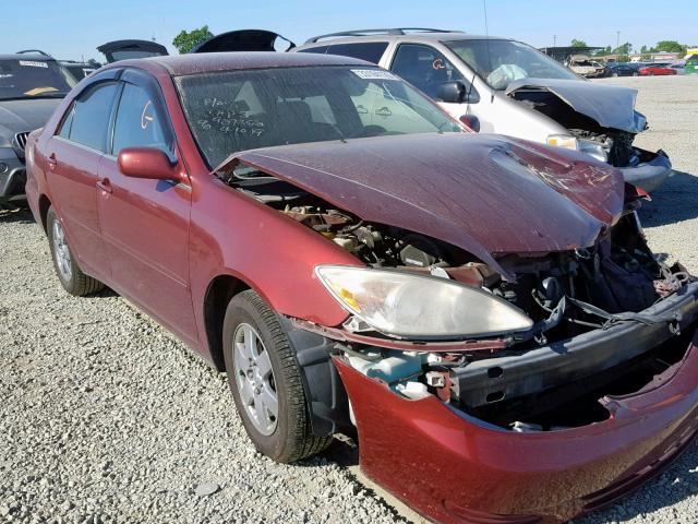 4T1BF30K02U022260 - 2002 TOYOTA CAMRY LE RED photo 1