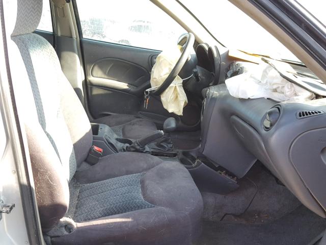 1G2NE52F44M567482 - 2004 PONTIAC GRAND AM S SILVER photo 5