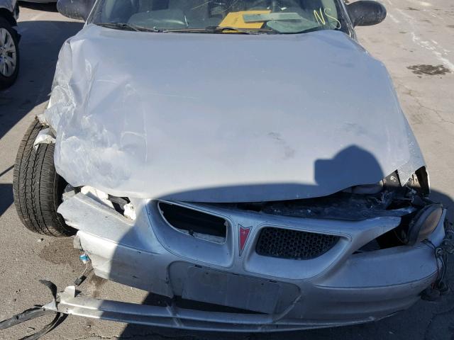 1G2NE52F44M567482 - 2004 PONTIAC GRAND AM S SILVER photo 7