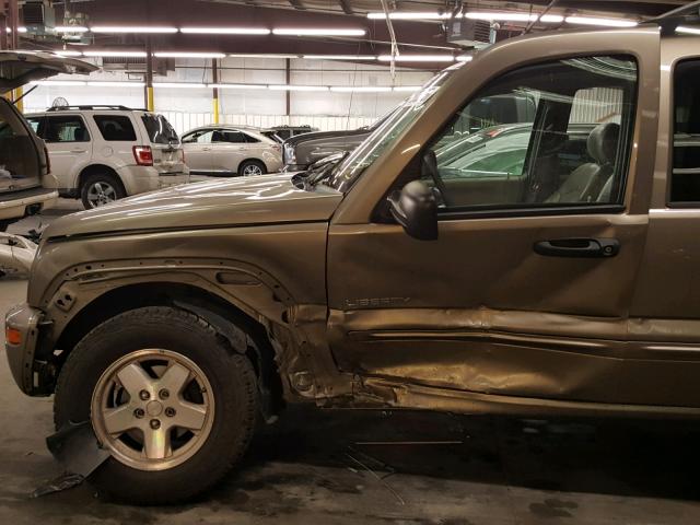 1J8GL58K44W161388 - 2004 JEEP LIBERTY LI BROWN photo 9