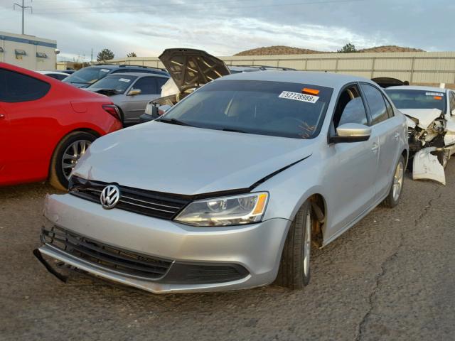 3VWLL7AJ0DM202969 - 2013 VOLKSWAGEN JETTA TDI SILVER photo 2