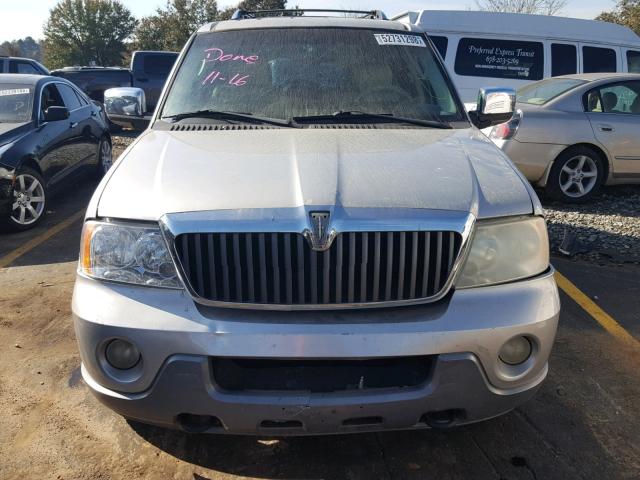 5LMFU27R03LJ05485 - 2003 LINCOLN NAVIGATOR 银色 照片 9