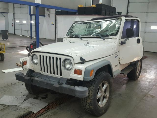 1J4FY19S3WP714759 - 1998 JEEP WRANGLER / WHITE photo 2