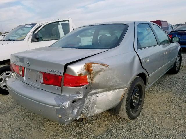 4T1BF22K41U959683 - 2001 TOYOTA CAMRY LE GRAY photo 4