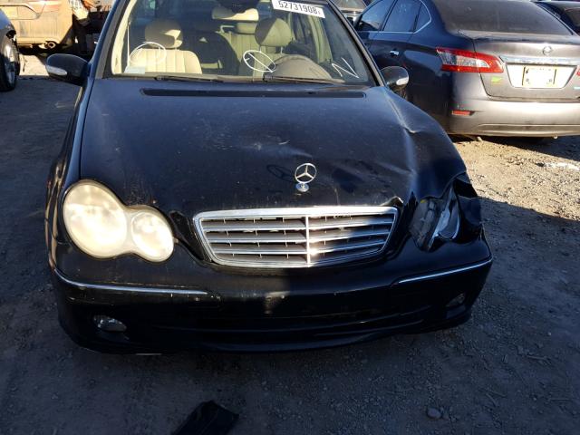 WDBRF61JX5A774269 - 2005 MERCEDES-BENZ C 240 BLACK photo 9