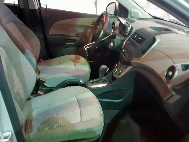 1G1JA5SH9F4166965 - 2015 CHEVROLET SONIC LS 银色 照片 5