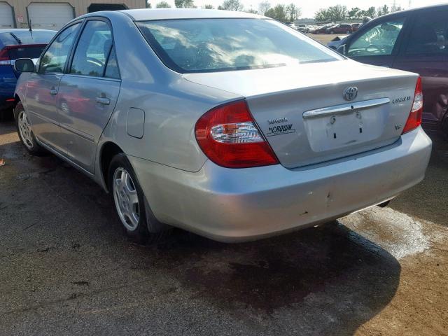 4T1BF30K23U042186 - 2003 TOYOTA CAMRY LE SILVER photo 3