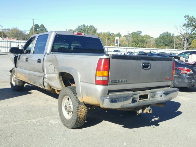 1GTHC23183F161529 - 2003 GMC SIERRA C25 TAN photo 3