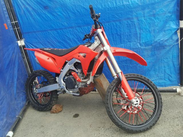 JH2PE0739JK100868 - 2018 HONDA CRF450 R RED photo 1