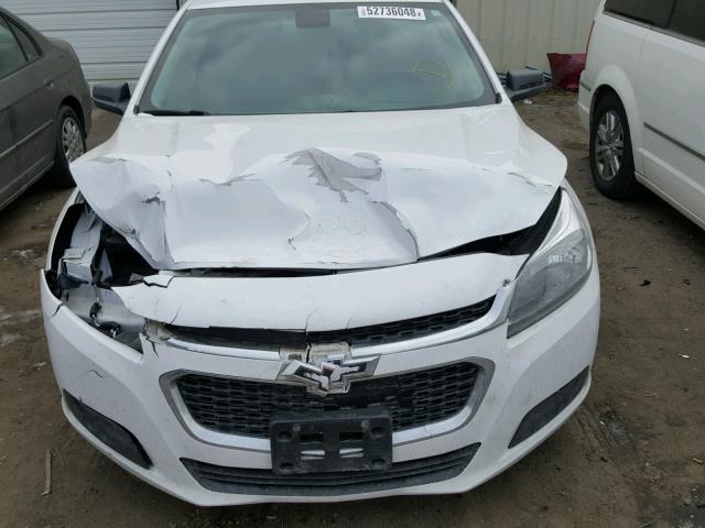 1G11B5SL1FF117345 - 2015 CHEVROLET MALIBU LS WHITE photo 9
