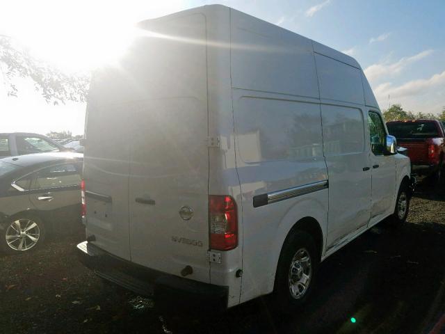 1N6AF0LY8JN818324 - 2018 NISSAN NV 2500 S WHITE photo 4