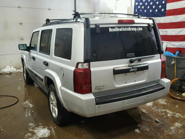 1J8HG48K86C365392 - 2006 JEEP COMMANDER SILVER photo 3
