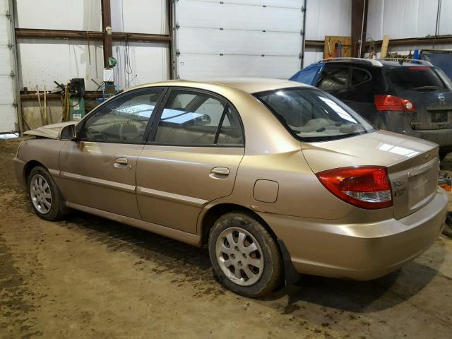 KNADC125536260772 - 2003 KIA RIO GOLD photo 3