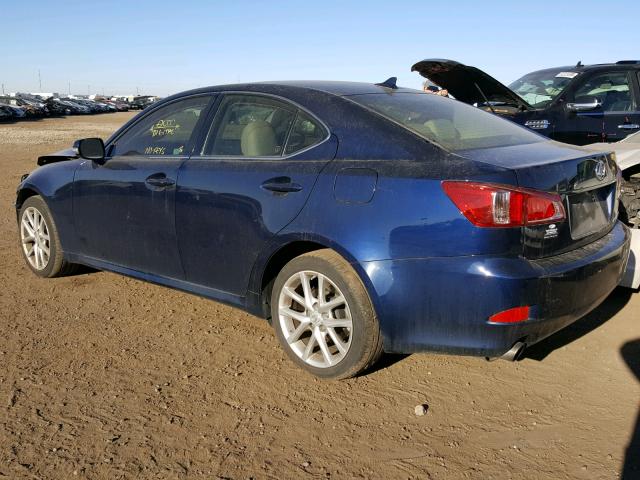 JTHCF5C28B2035185 - 2011 LEXUS IS 250 BLUE photo 3