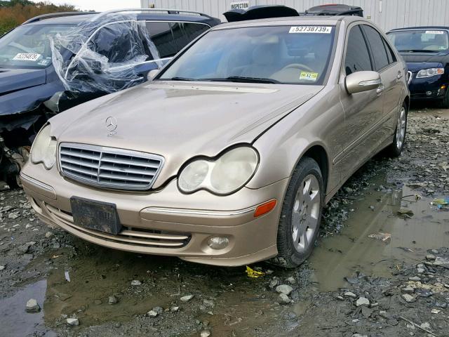 WDBRF81J65F635612 - 2005 MERCEDES-BENZ C 240 BEIGE photo 2