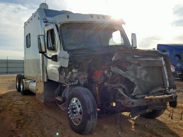 1FUJGEBG4CLBL7366 - 2012 FREIGHTLINER CASCADIA 1 WHITE photo 1