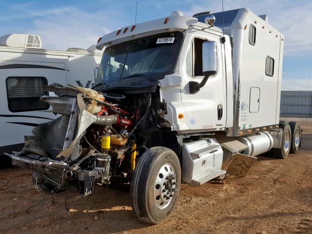 1FUJGEBG4CLBL7366 - 2012 FREIGHTLINER CASCADIA 1 WHITE photo 2